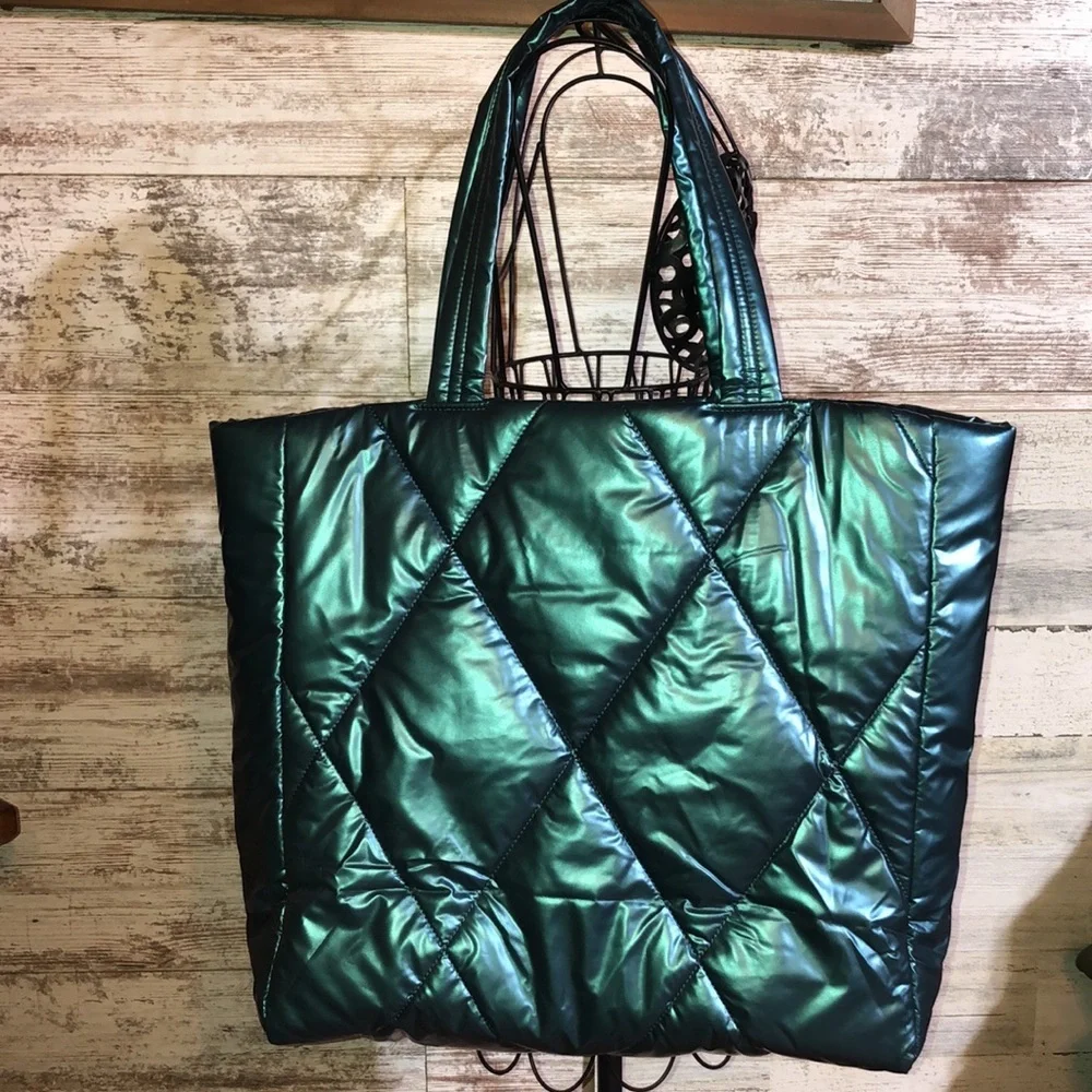 Pink VICTORIA'S SECRET Teal Metallic Quilted Puffy Shoulder Carry All Tote Bag​​